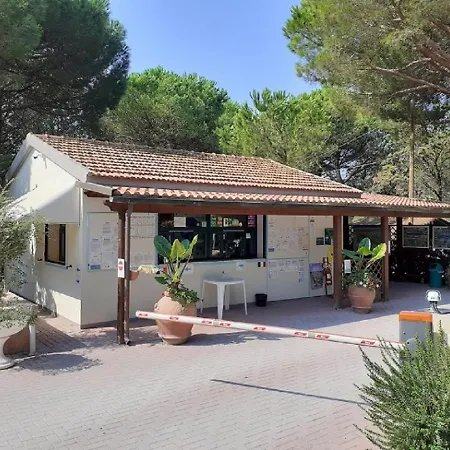Del Marina Di Bibbona