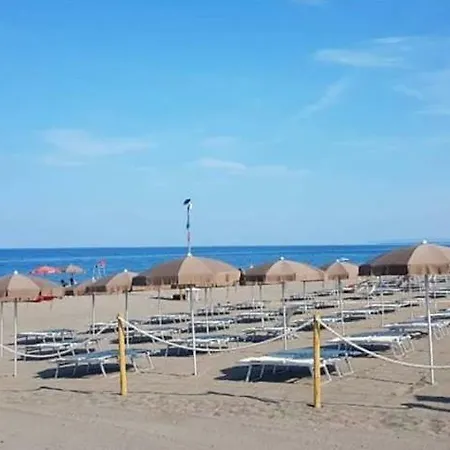 Del * Marina Di Bibbona